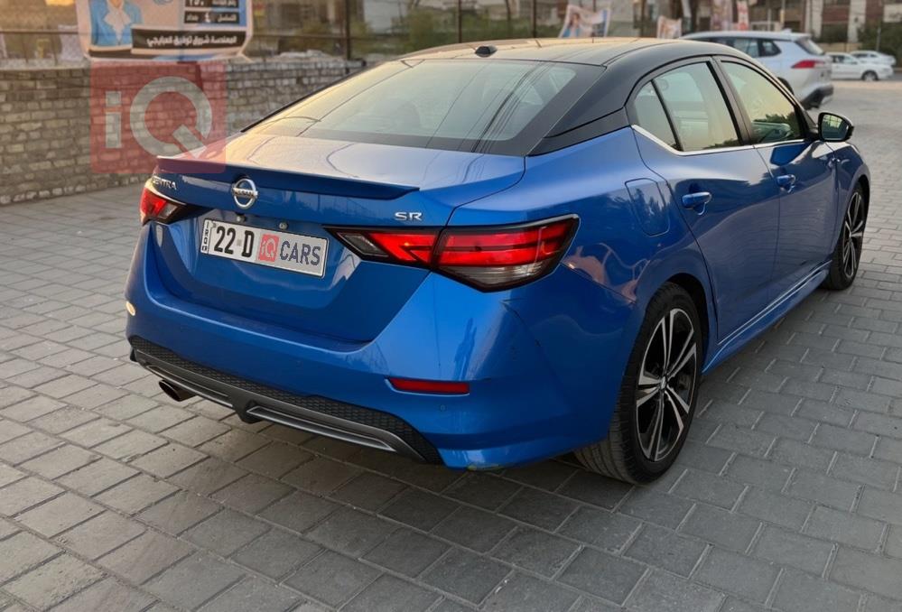 نيسان سنترا